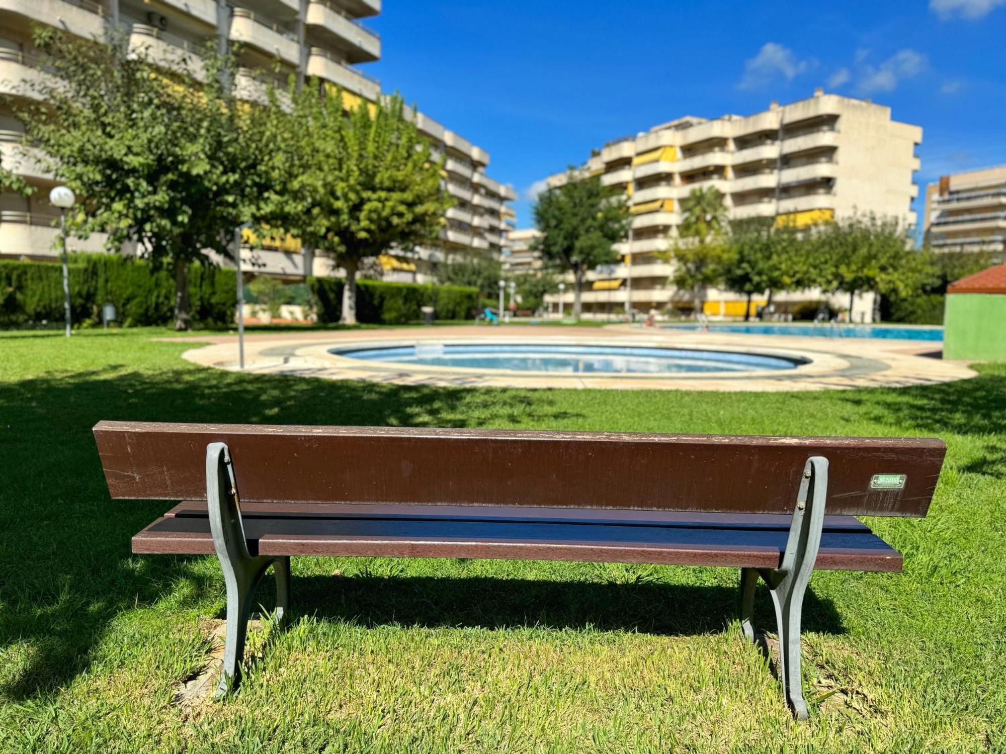Domuum Holidays - Cordoba Apartment Salou Bagian luar foto