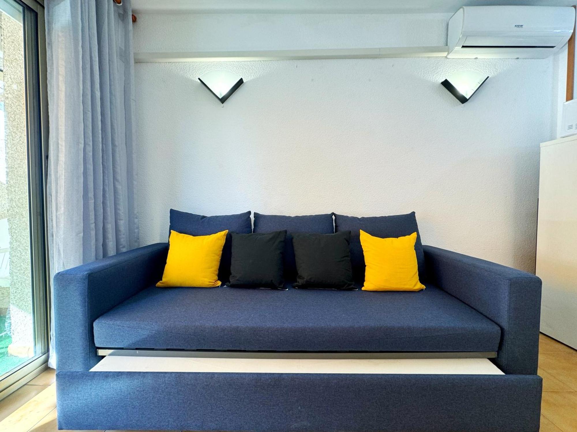 Domuum Holidays - Cordoba Apartment Salou Bagian luar foto